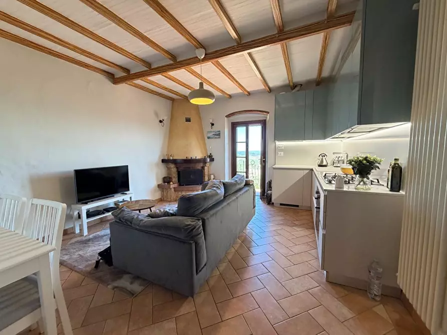 Immagine 1 di Appartamento in vendita  a Chianni