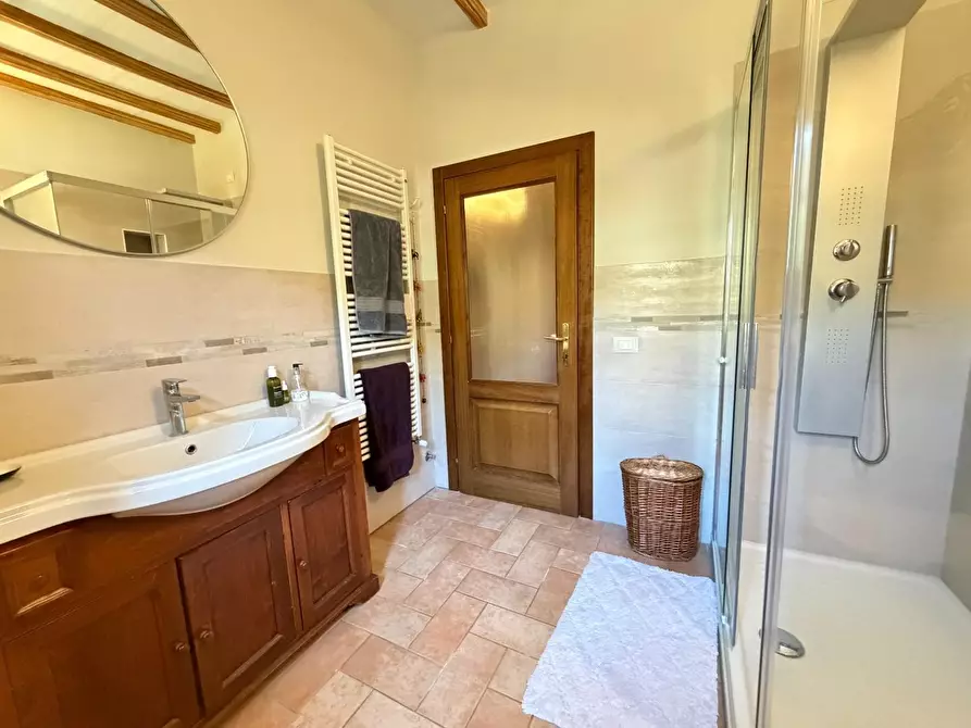 Immagine 17 di Appartamento in vendita  a Chianni