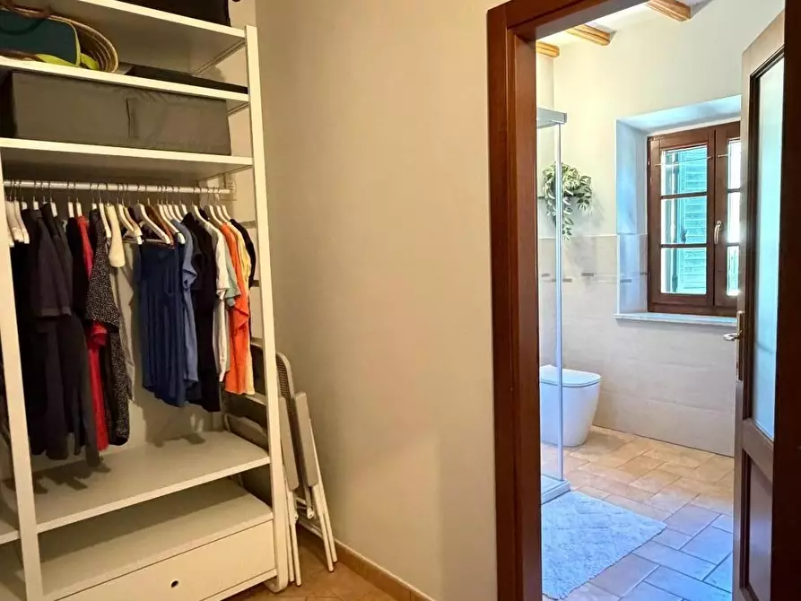 Immagine 15 di Appartamento in vendita  a Chianni