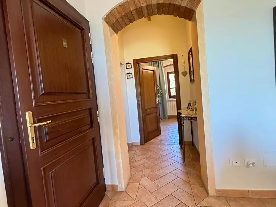 Immagine 10 di Appartamento in vendita  a Chianni