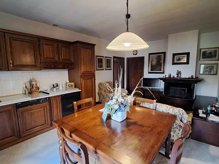 Immagine 5 di Casa indipendente in vendita  a Peccioli