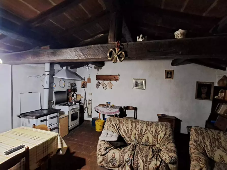 Immagine 9 di Casa indipendente in vendita  a Peccioli
