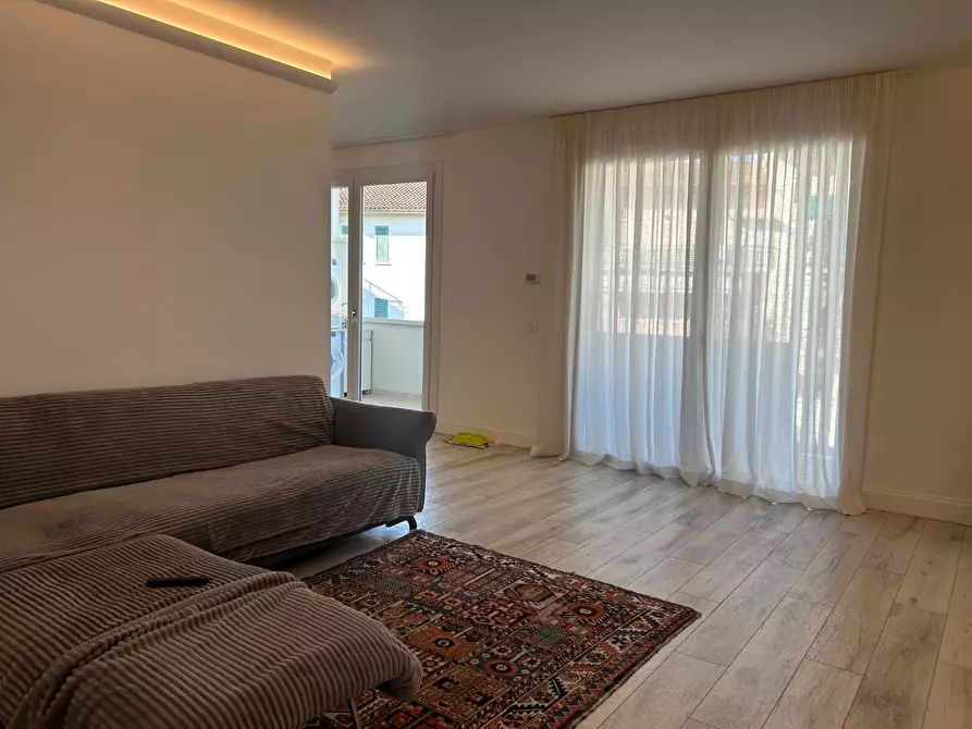 Immagine 2 di Appartamento in vendita  a Empoli