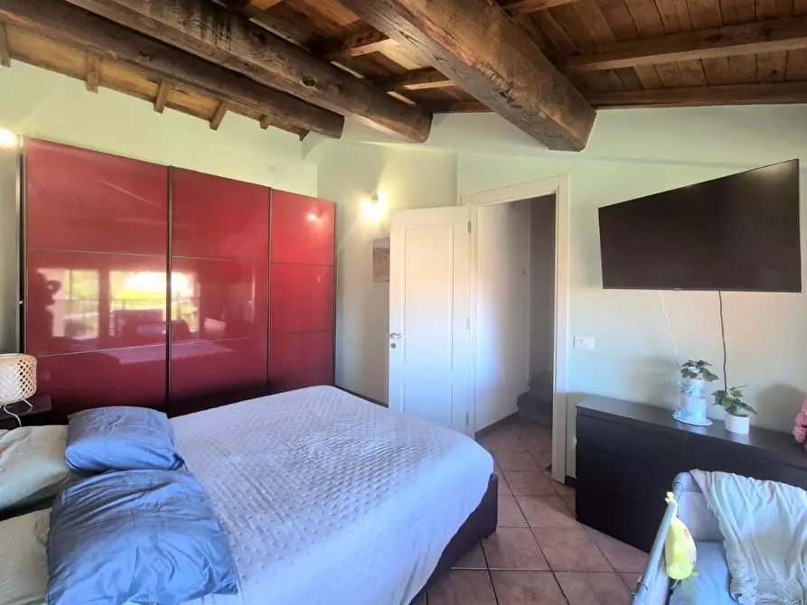 Immagine 10 di Appartamento in vendita  a Capannori