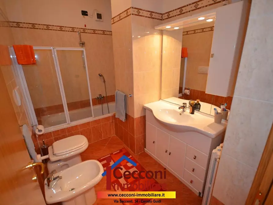 Immagine 3 di Appartamento in vendita  a Cerreto Guidi