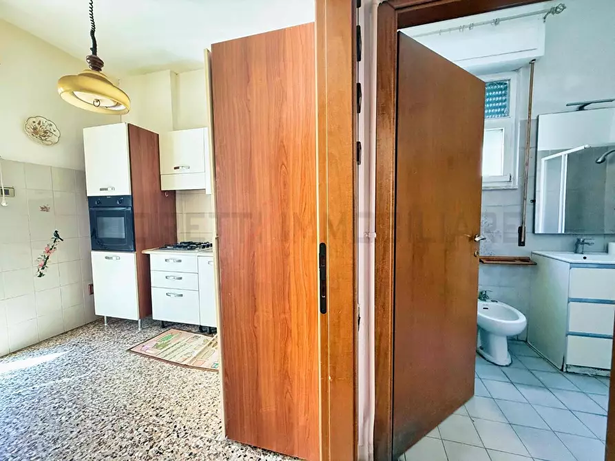 Immagine 37 di Appartamento in vendita  a Piombino