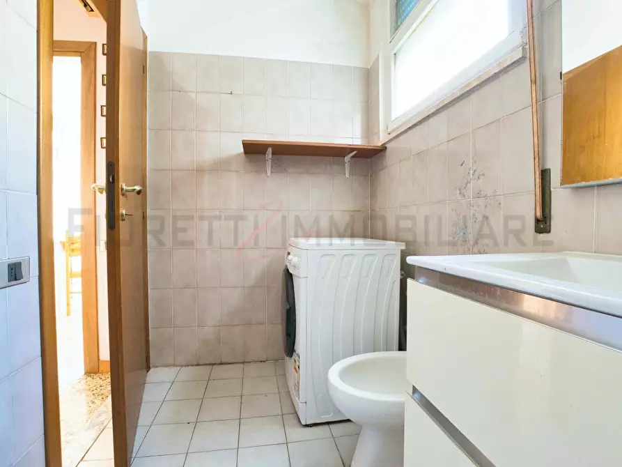 Immagine 39 di Appartamento in vendita  a Piombino