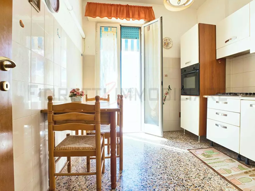 Immagine 17 di Appartamento in vendita  a Piombino