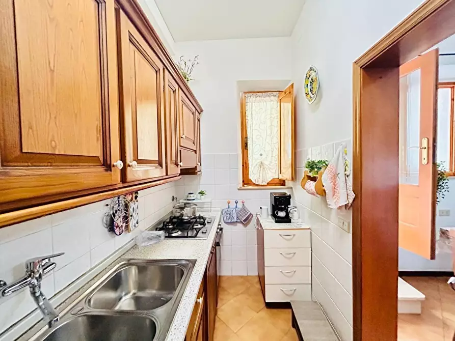 Immagine 5 di Appartamento in vendita  a Empoli