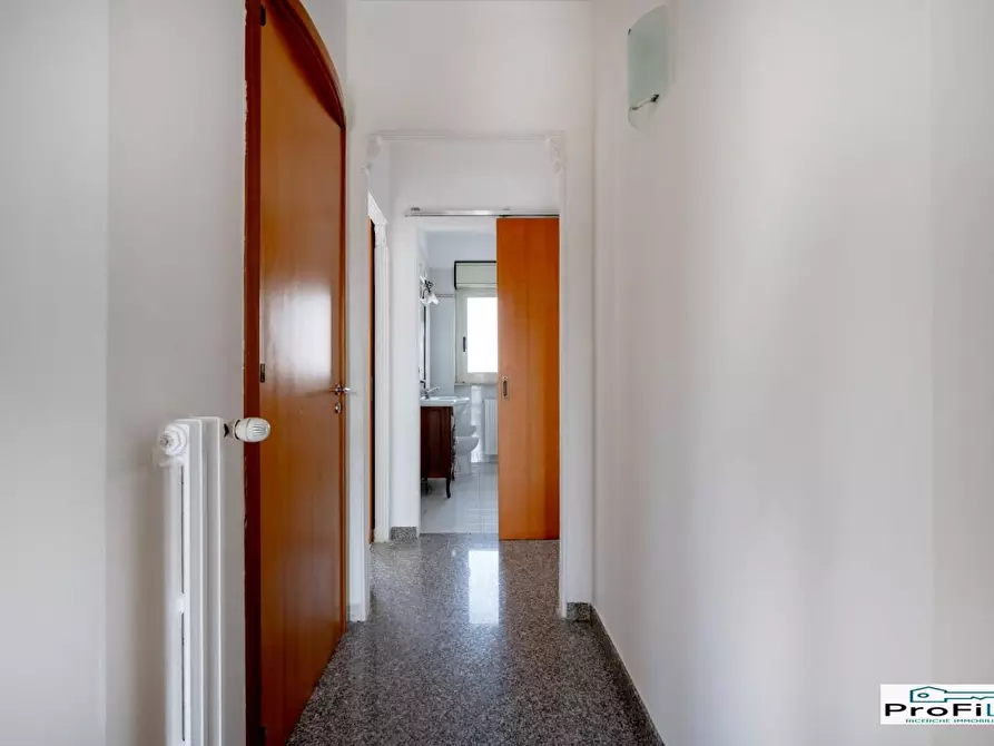 Immagine 3 di Appartamento in vendita  a Bari