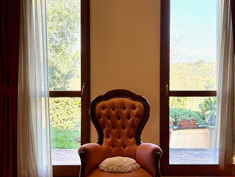 Immagine 3 di Villa in vendita  a Montaione