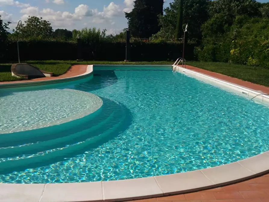 Immagine 1 di Villa in vendita  a Montaione