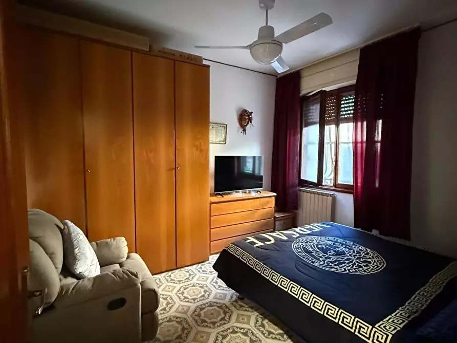 Immagine 14 di Appartamento in vendita  a Massa