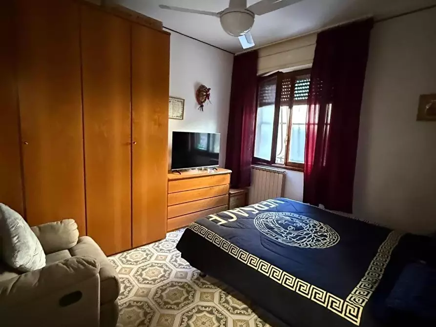 Immagine 15 di Appartamento in vendita  a Massa