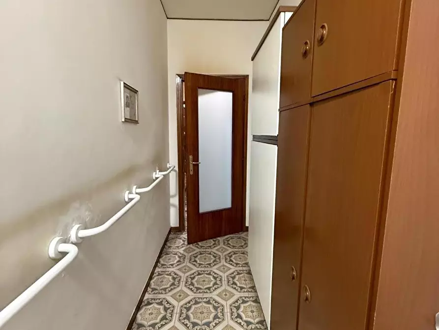 Immagine 10 di Appartamento in vendita  a Massa