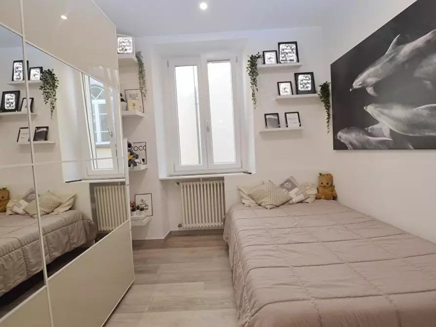 Immagine 13 di Appartamento in vendita  a Lucca