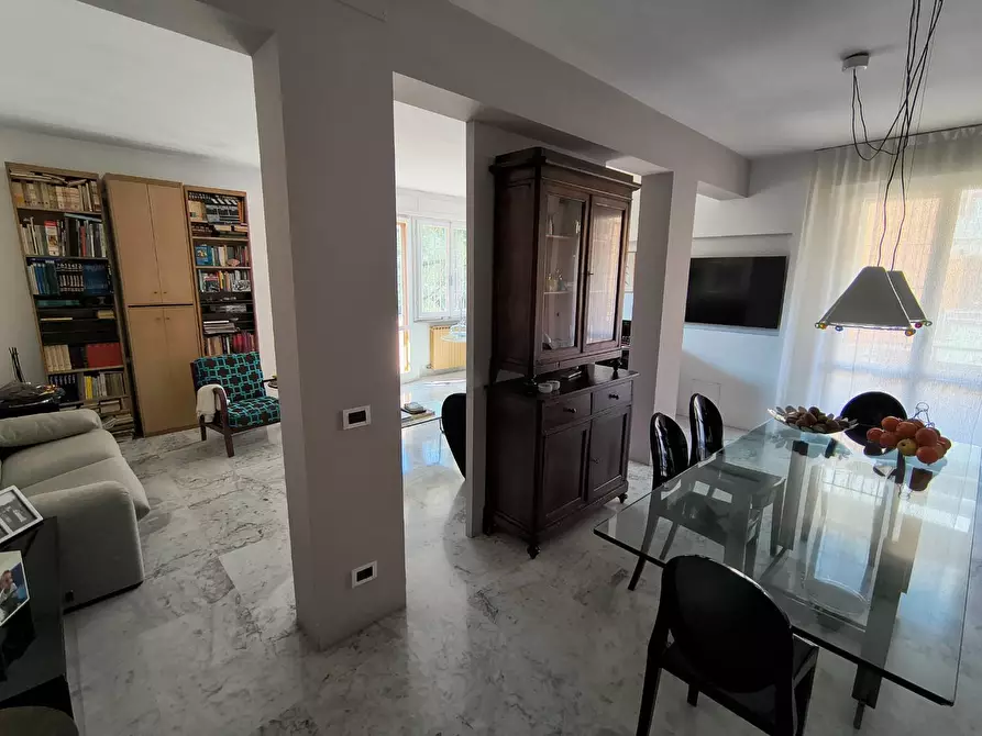 Immagine 4 di Appartamento in vendita  a Pisa