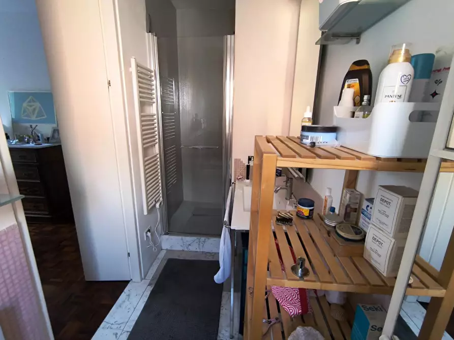Immagine 12 di Appartamento in vendita  a Pisa