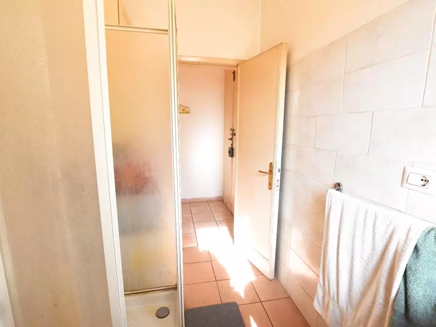 Immagine 21 di Appartamento in vendita  a Empoli