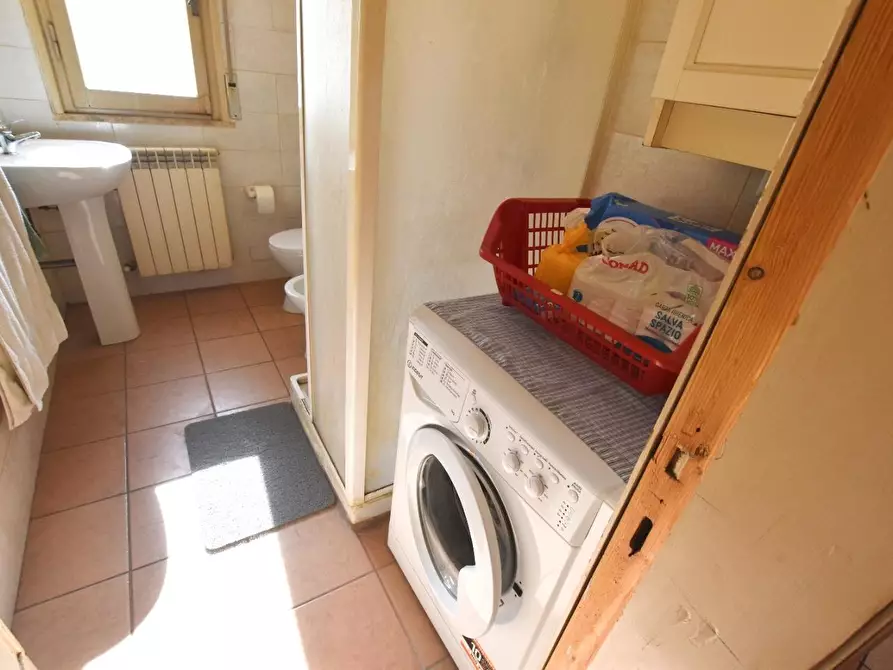 Immagine 22 di Appartamento in vendita  a Empoli