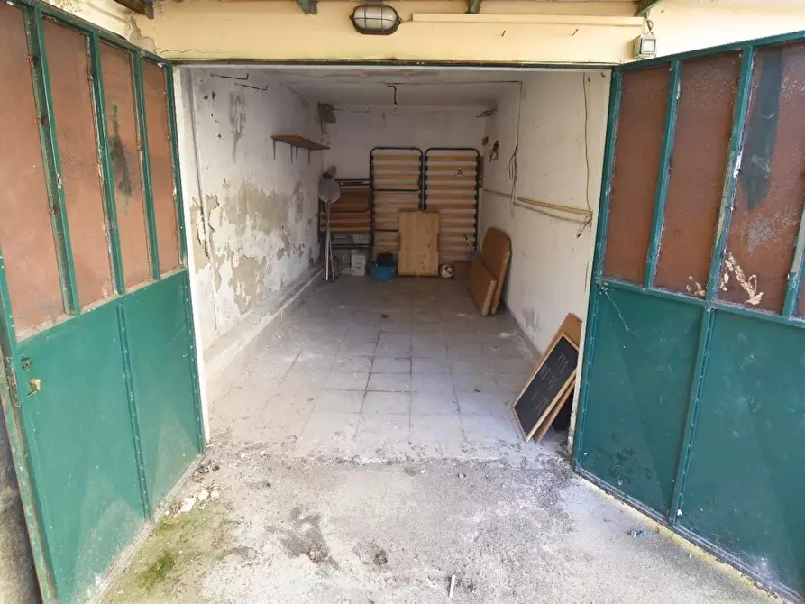 Immagine 24 di Appartamento in vendita  a Empoli