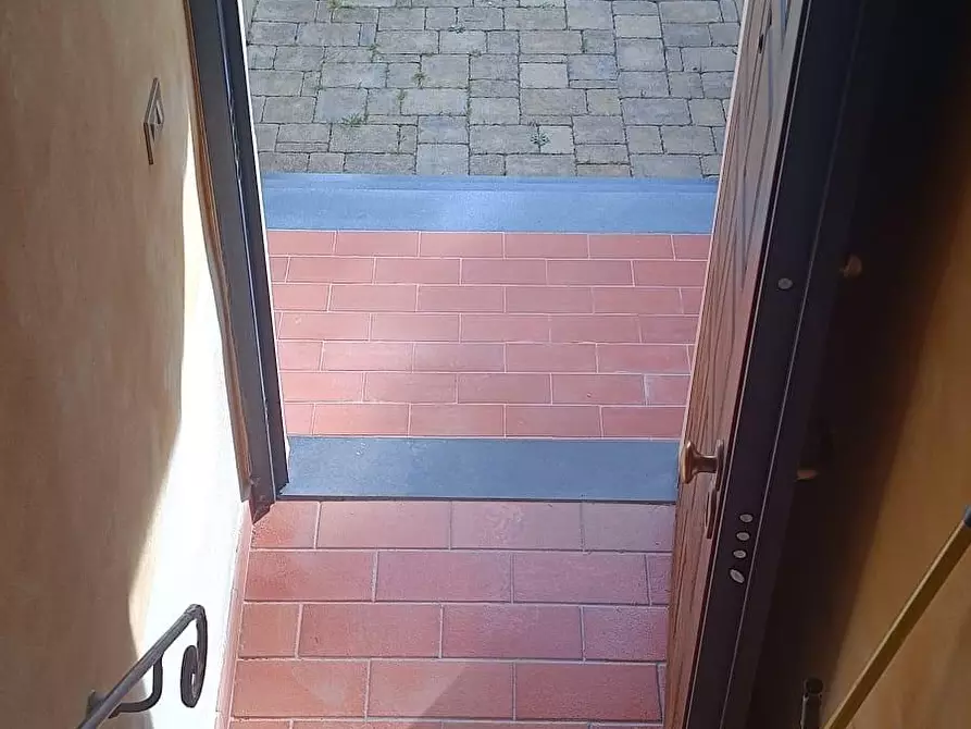 Immagine 16 di Appartamento in vendita  a Cascina