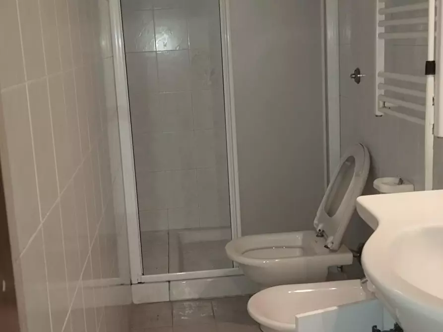 Immagine 6 di Appartamento in vendita  a Cascina