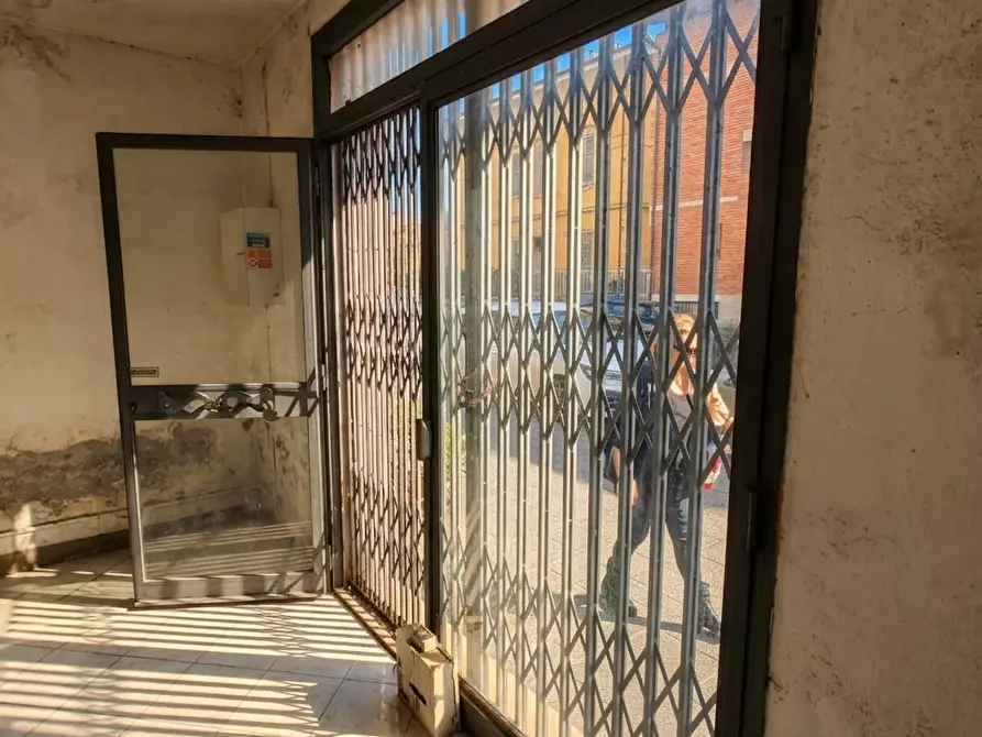 Immagine 4 di Locale commerciale in vendita  a Ponsacco