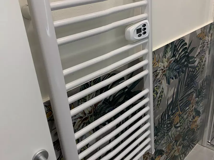 Immagine 8 di Appartamento in affitto  a Pisa