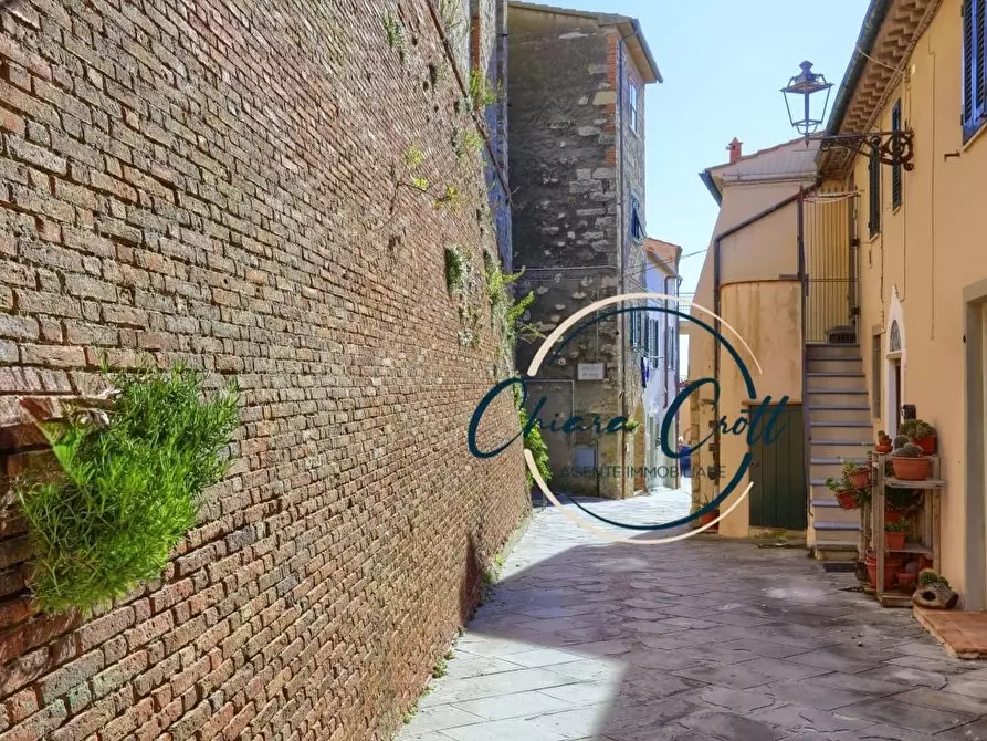 Immagine 29 di Porzione di casa in vendita  a Rosignano Marittimo