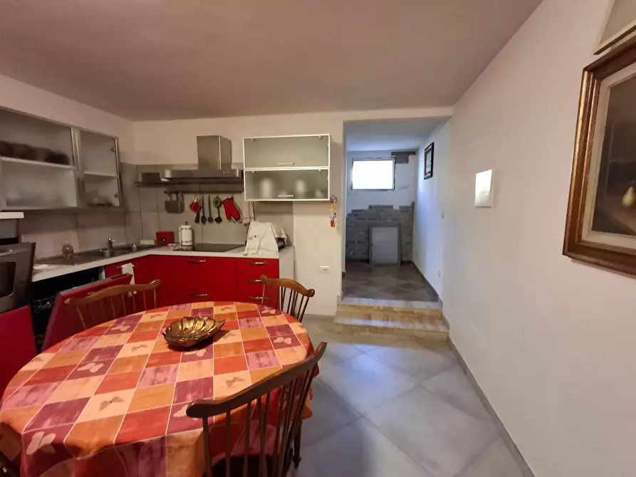 Immagine 27 di Appartamento in vendita  a Capraia E Limite