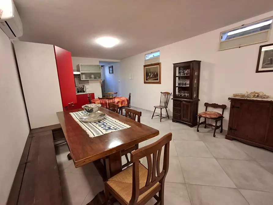 Immagine 30 di Appartamento in vendita  a Capraia E Limite