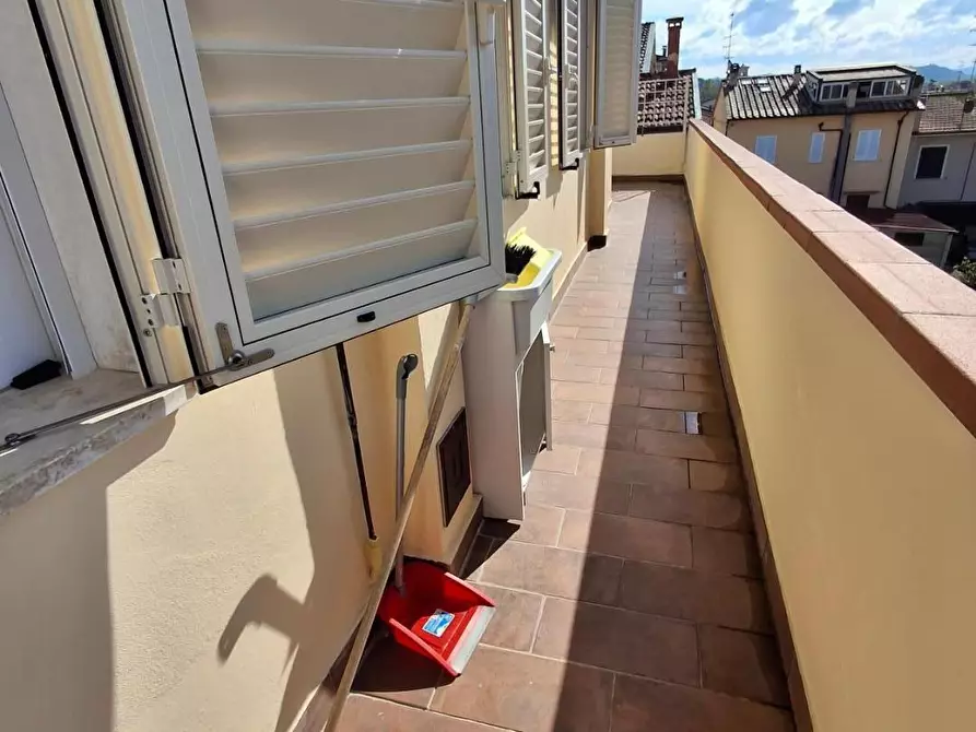 Immagine 12 di Appartamento in vendita  a Capraia E Limite