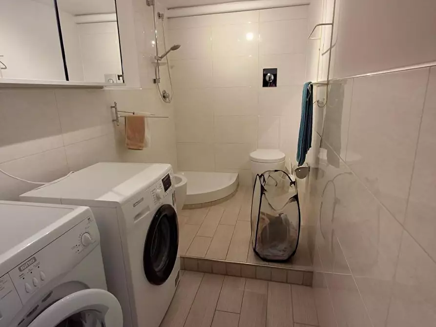 Immagine 31 di Appartamento in vendita  a Capraia E Limite