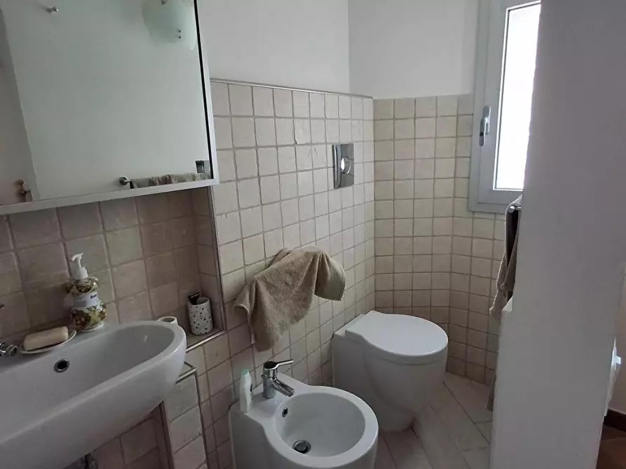 Immagine 34 di Appartamento in vendita  a Capraia E Limite