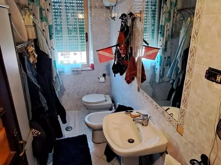 Immagine 7 di Appartamento in vendita  a Rosignano Marittimo