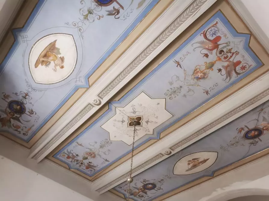 Immagine 28 di Appartamento in vendita  a Livorno