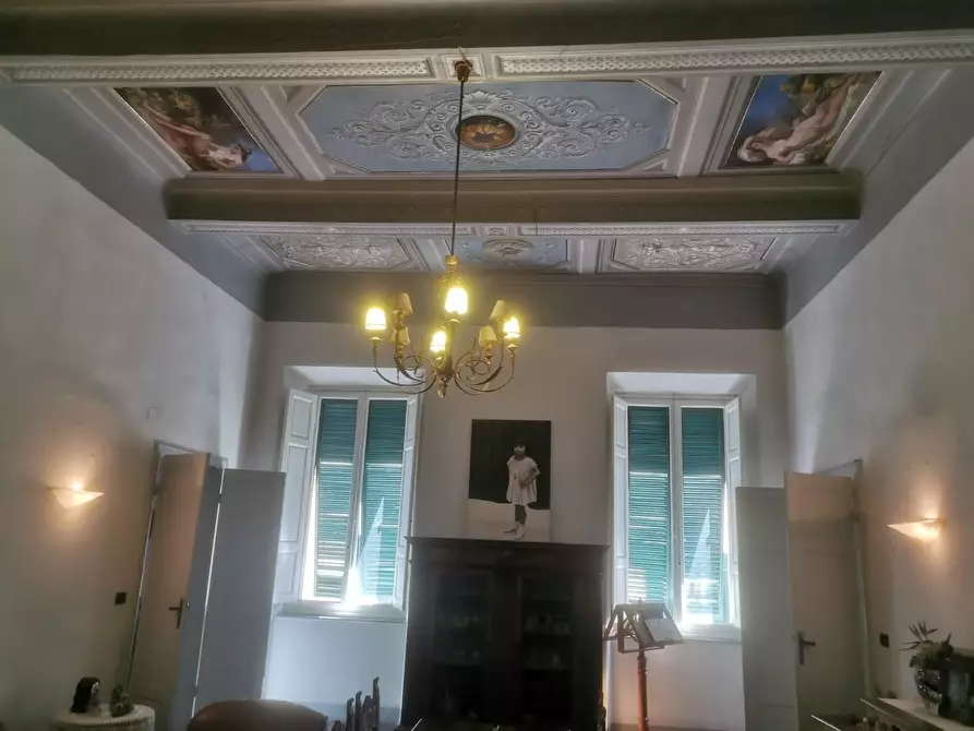 Immagine 34 di Appartamento in vendita  a Livorno