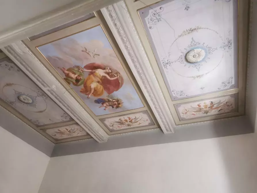 Immagine 30 di Appartamento in vendita  a Livorno