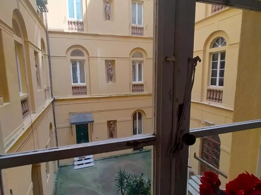 Immagine 14 di Appartamento in vendita  a Livorno