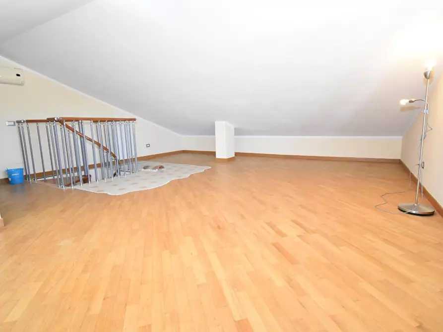 Immagine 71 di Villa in vendita  a San Giuliano Terme