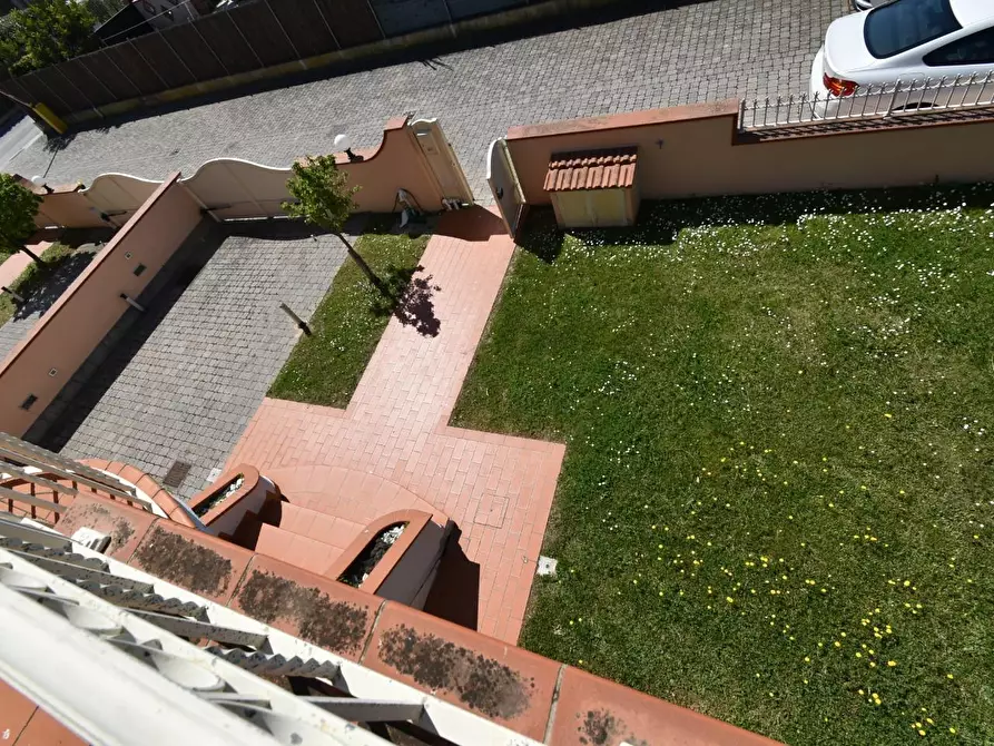 Immagine 59 di Villa in vendita  a San Giuliano Terme