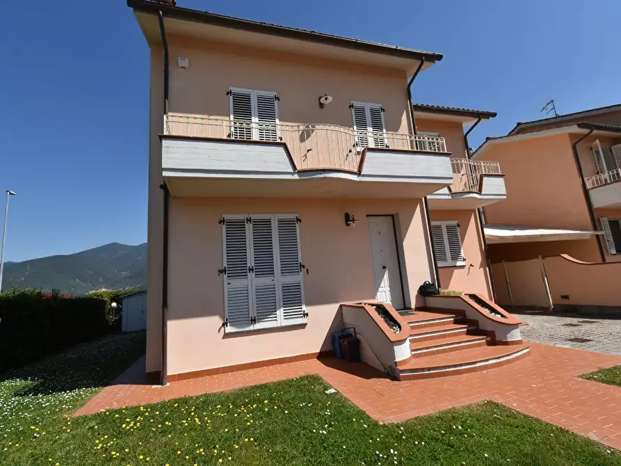 Immagine 85 di Villa in vendita  a San Giuliano Terme