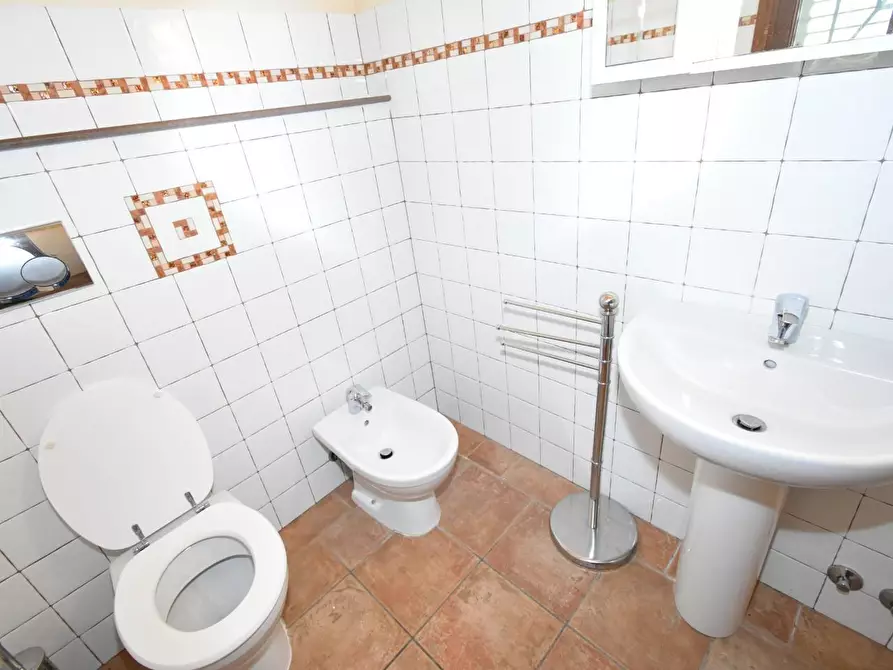 Immagine 21 di Villa in vendita  a San Giuliano Terme