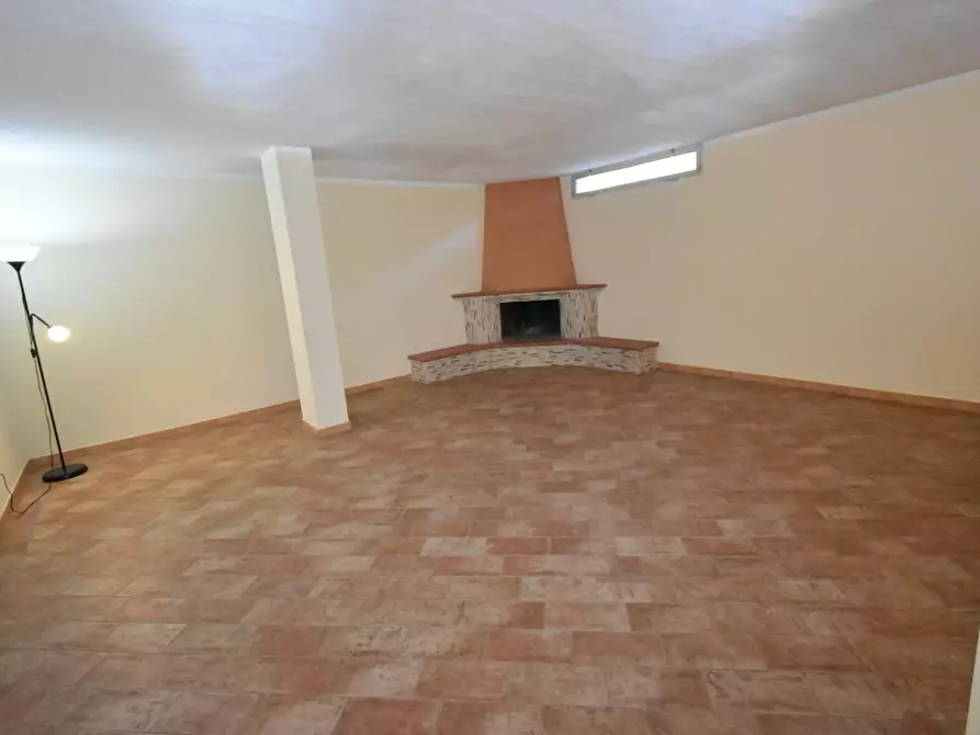 Immagine 31 di Villa in vendita  a San Giuliano Terme