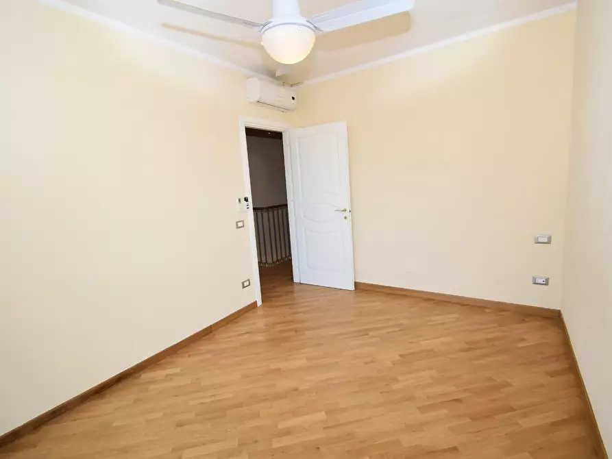 Immagine 42 di Villa in vendita  a San Giuliano Terme