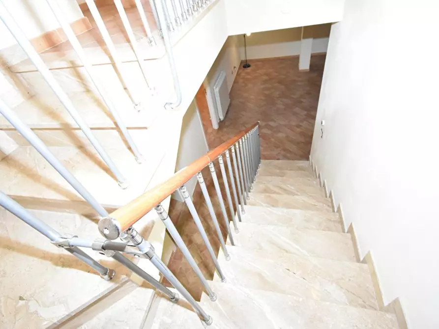 Immagine 24 di Villa in vendita  a San Giuliano Terme