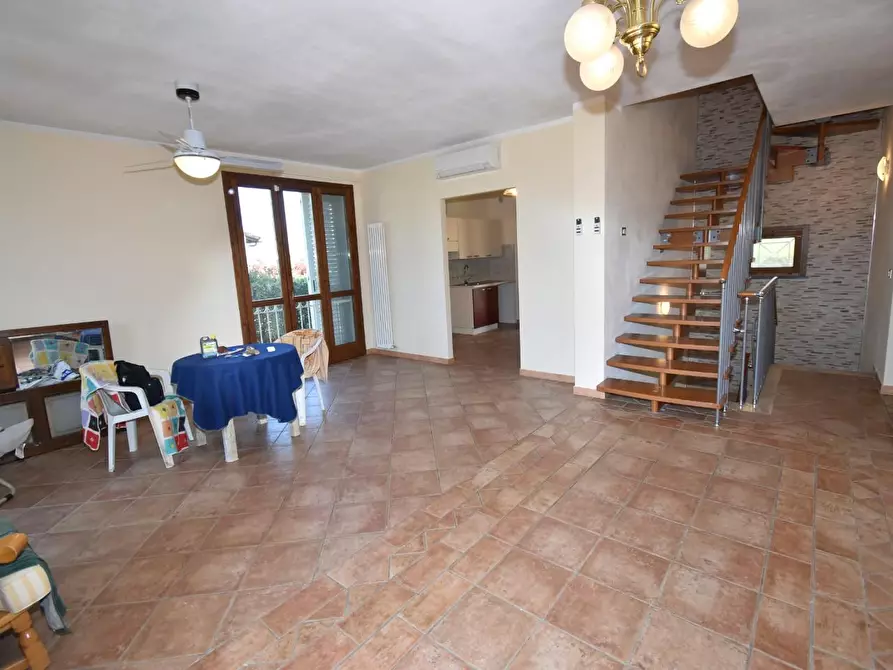 Immagine 6 di Villa in vendita  a San Giuliano Terme