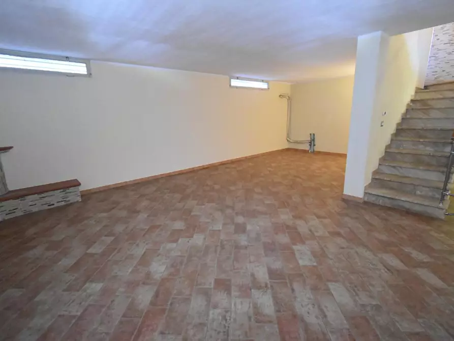 Immagine 34 di Villa in vendita  a San Giuliano Terme