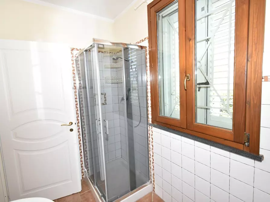 Immagine 23 di Villa in vendita  a San Giuliano Terme